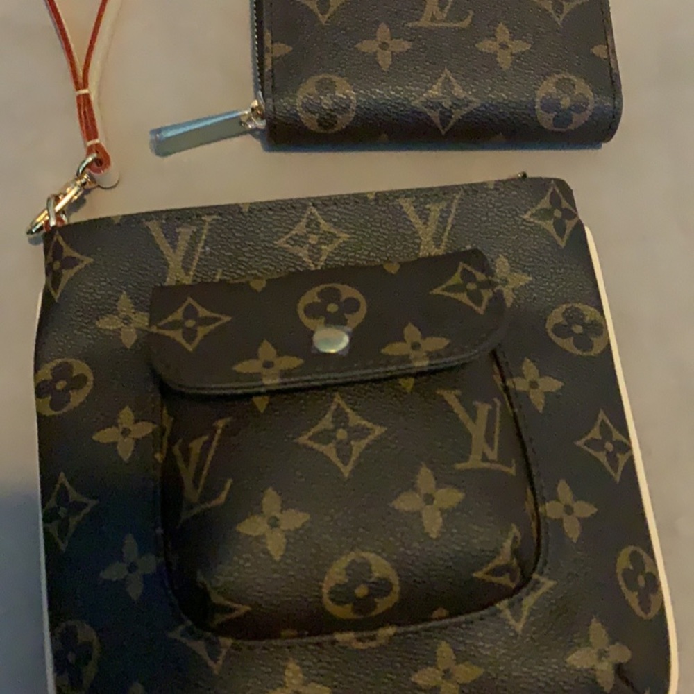 Wristlet